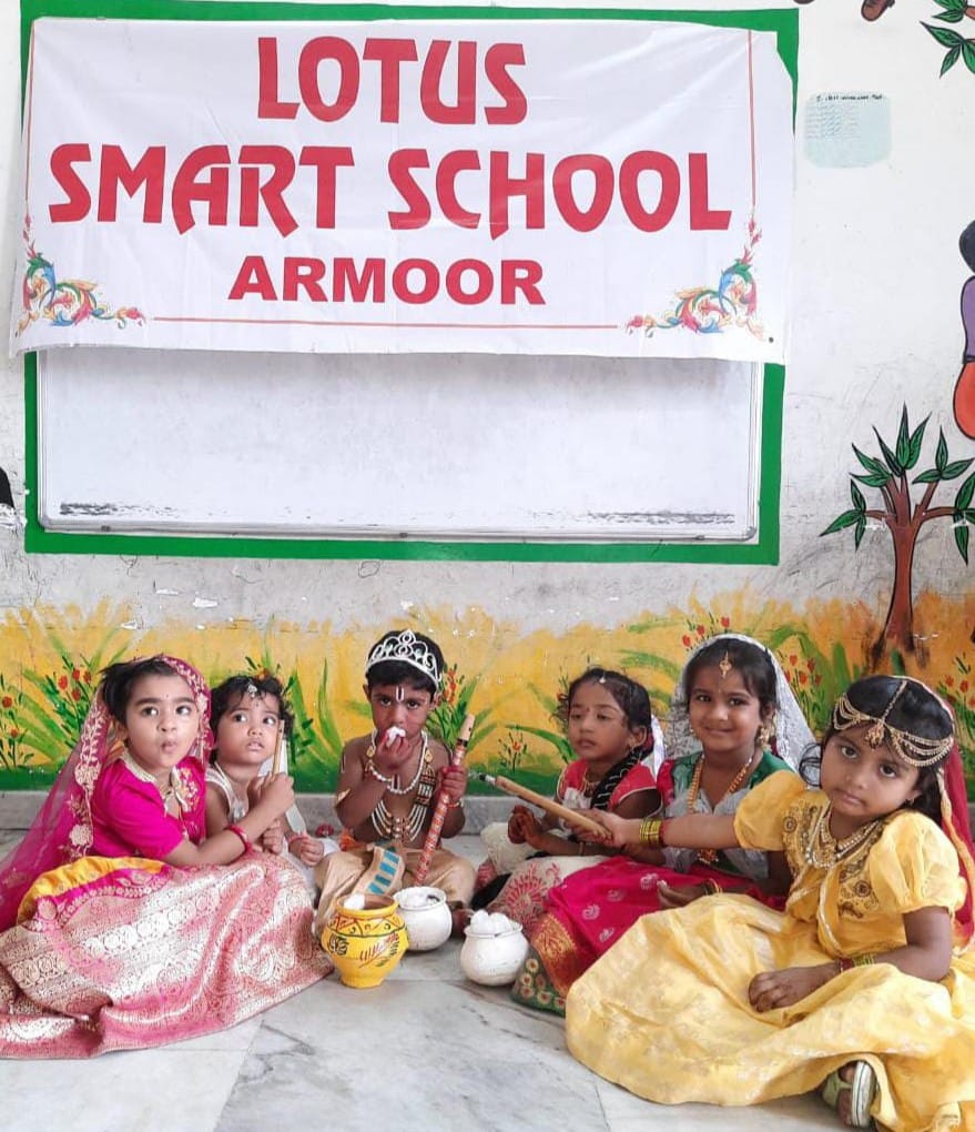 Holistic Learning Environment